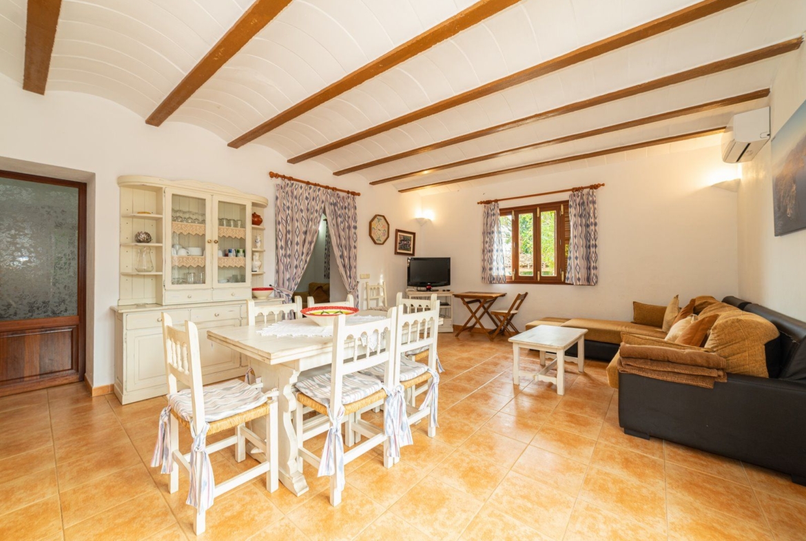 Country House with Pool Near C’as Concos, Felanitx