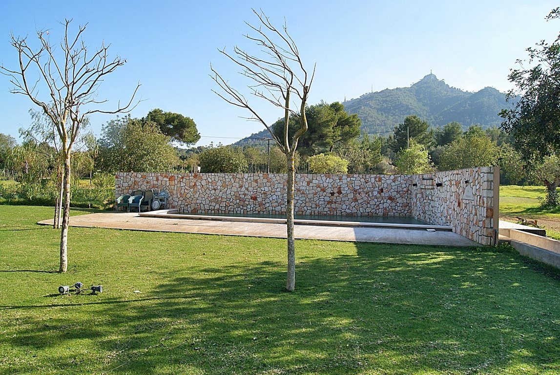 Country House with Pool Near Felanitx & Portocolom