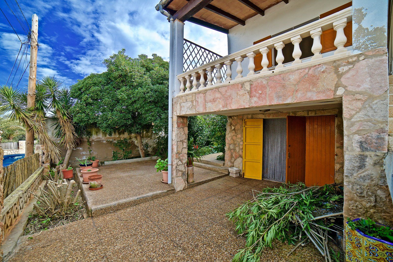 Spacious House With Garden & Terraces in Cala Santanyí, 3 Min to Beach