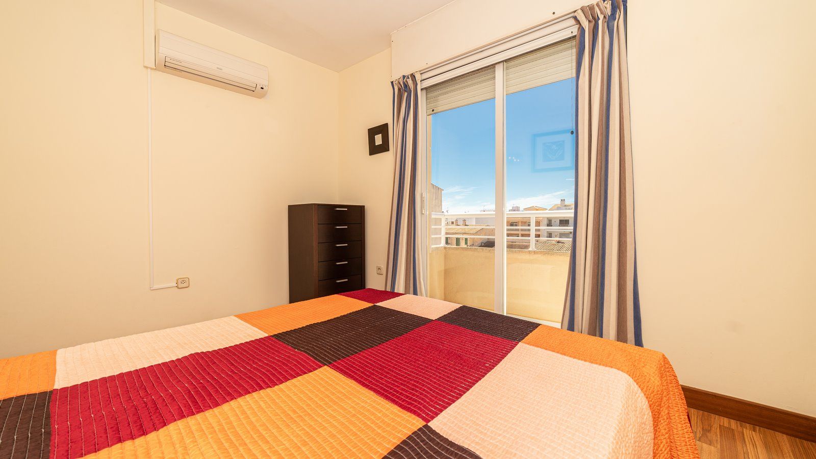 17-1212-Villasyfincasmallorca.jpg Sea View Apartment for Rent in Colonia de Sant Jordi