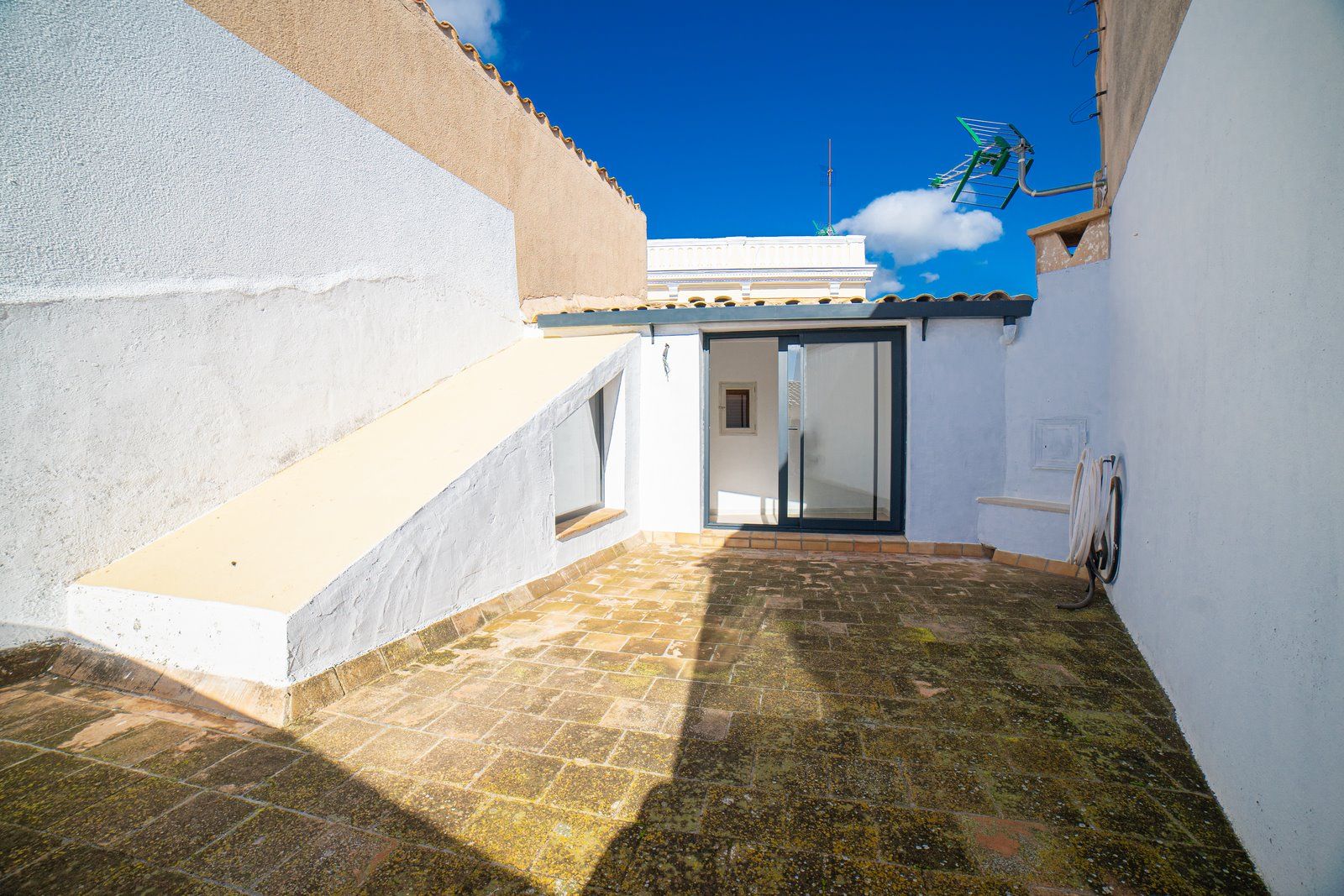 17-1232-Villasyfincasmallorca.jpg Fully Renovated Village House for Rent in Ses Salines