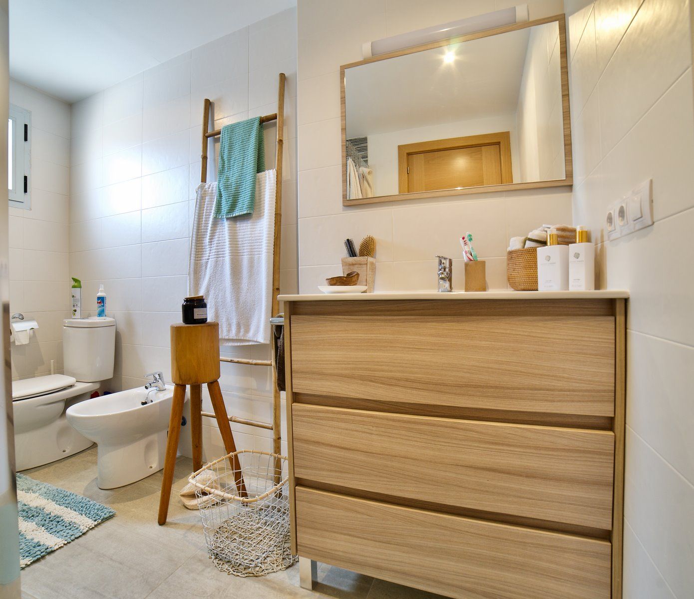 17-2047-Villasyfincasmallorca.jpeg Renovated Village House with Garden for Rent in Ses Salines