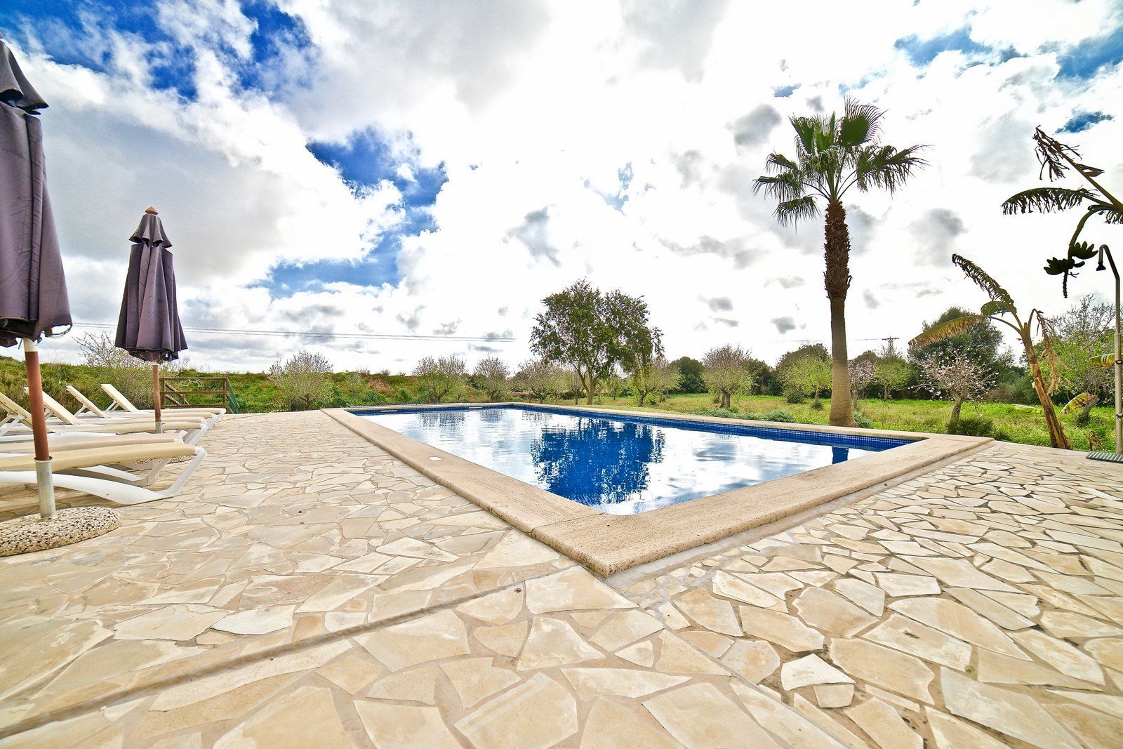 17-Villasyfincasmallorca-6.jpg Landhaus mit Pool und Meerblick bei Portocolom, Santanyí