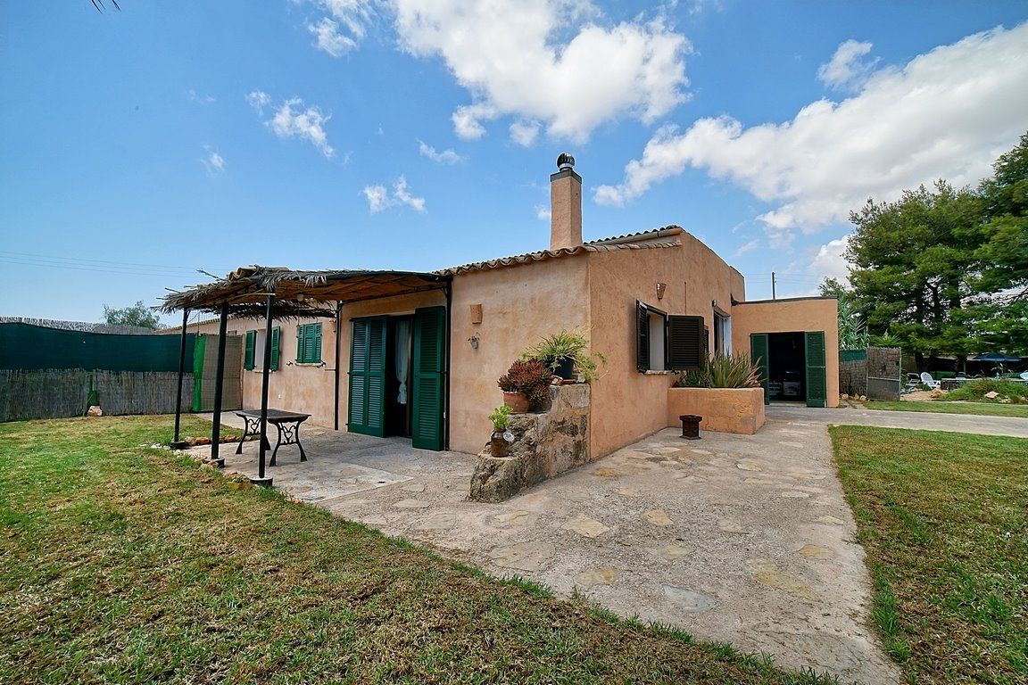 Casa de campo con piscina en alquiler junto a Ses Salines
