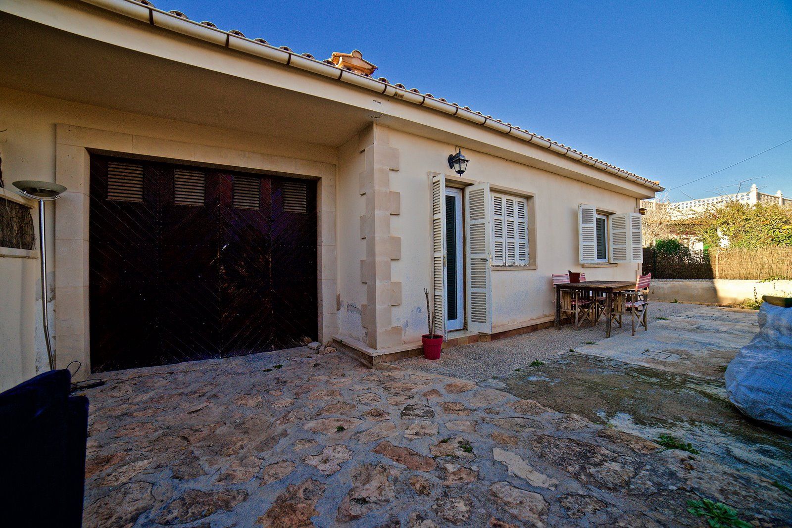 Chalet reformado en Cala Llombards a 700 m de la playa