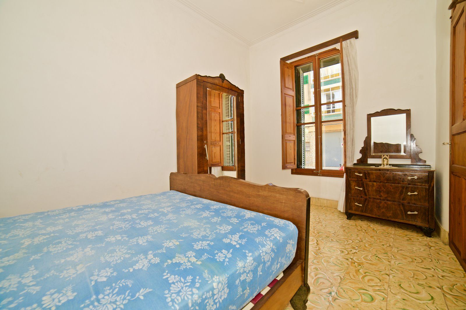 Stadthaus mit Garten und Garage in Campos, Mallorca