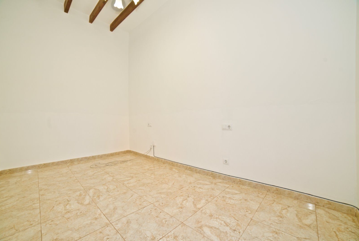 Renovated Village House with Garden & Garage in Santanyí