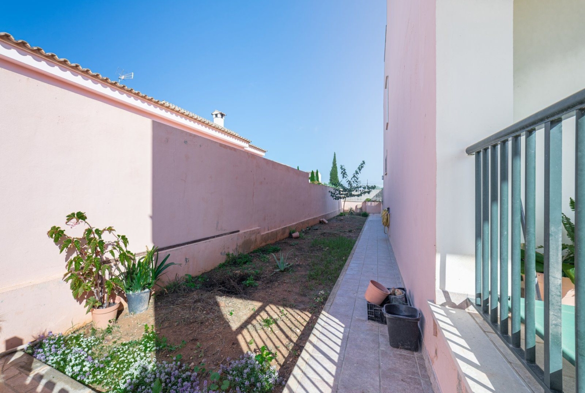 Geräumiges Haus mit Garten in Ses Salines, 4 Schlafzimmer