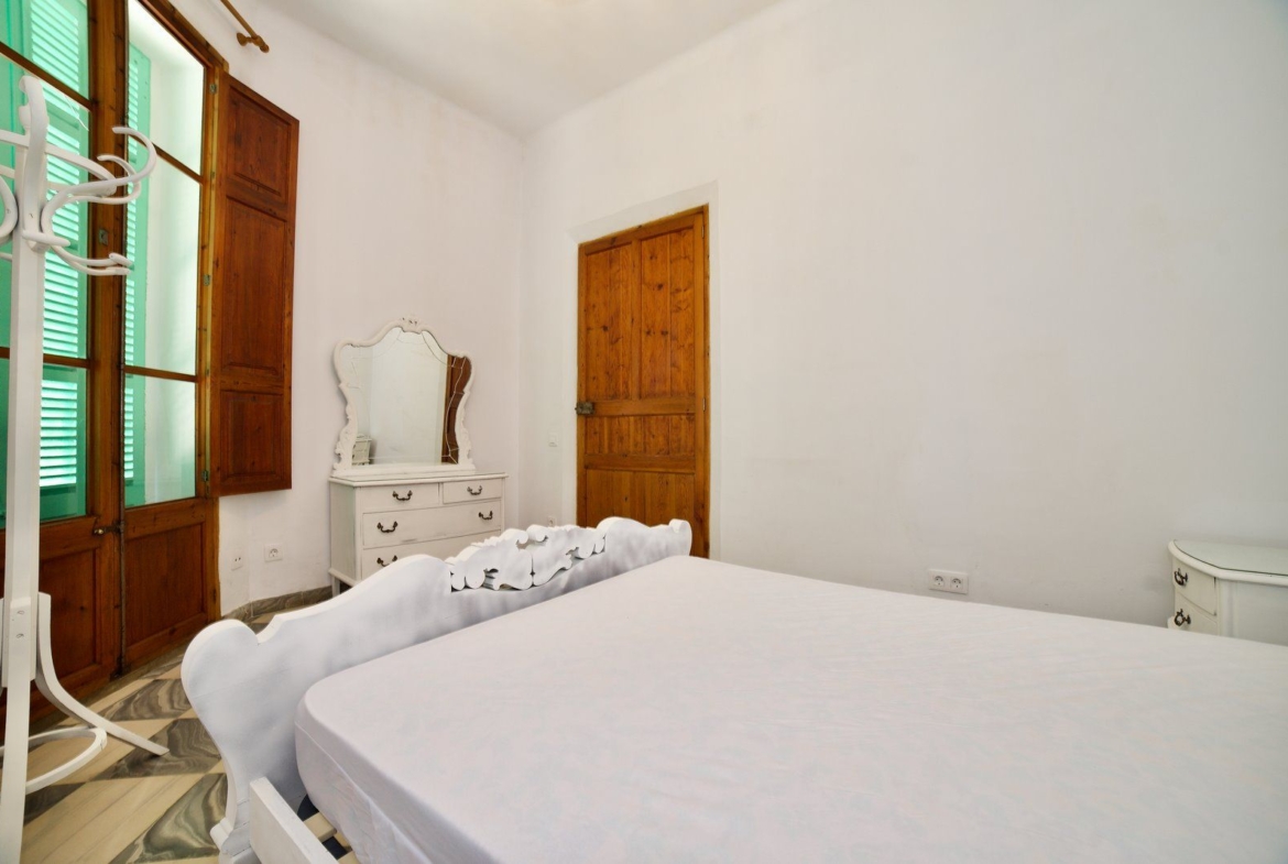 Casa de pueblo en alquiler en Montuïri con garaje, patio y terrazas