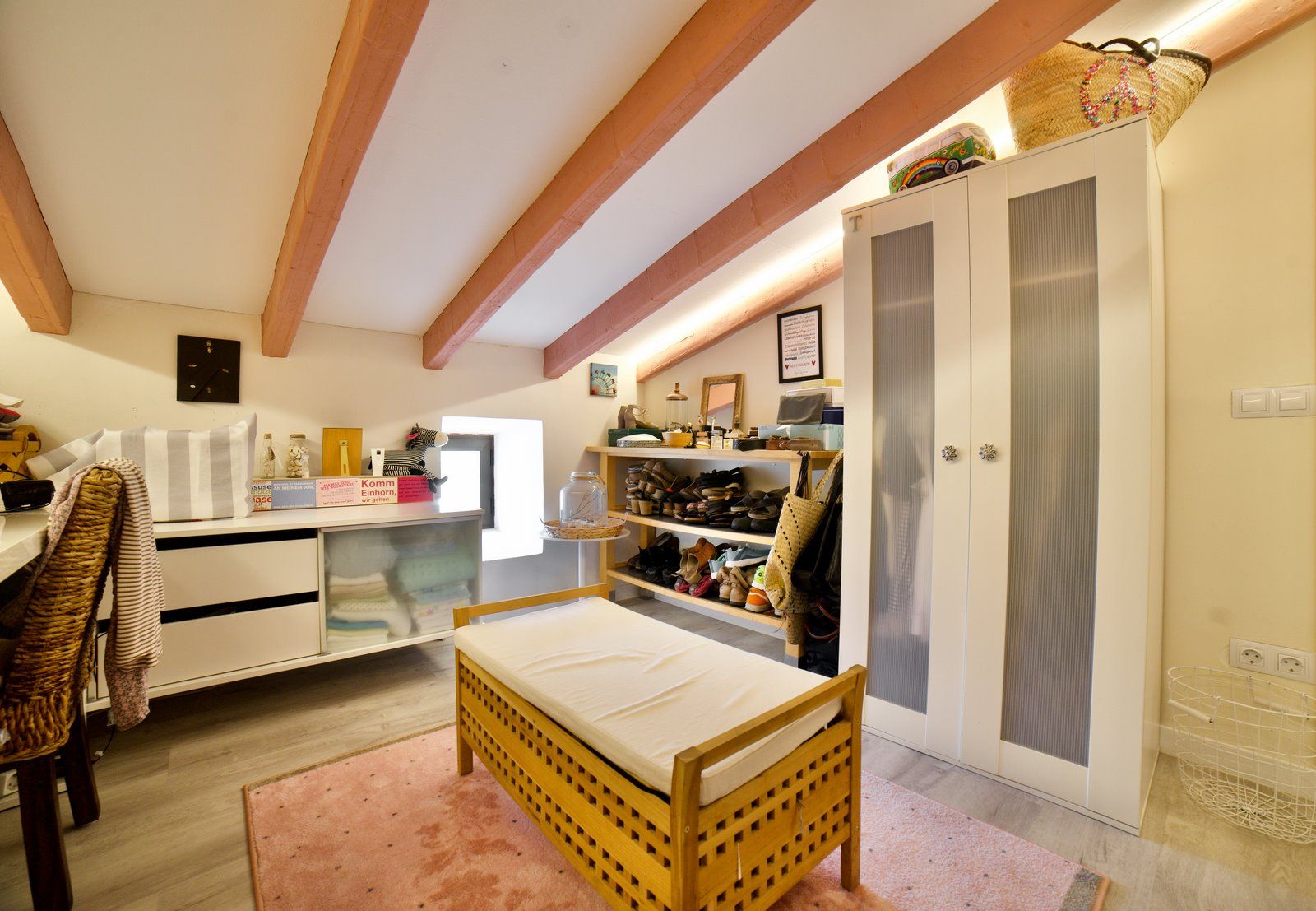 18-2047-Villasyfincasmallorca.jpeg Renovated Village House with Garden for Rent in Ses Salines