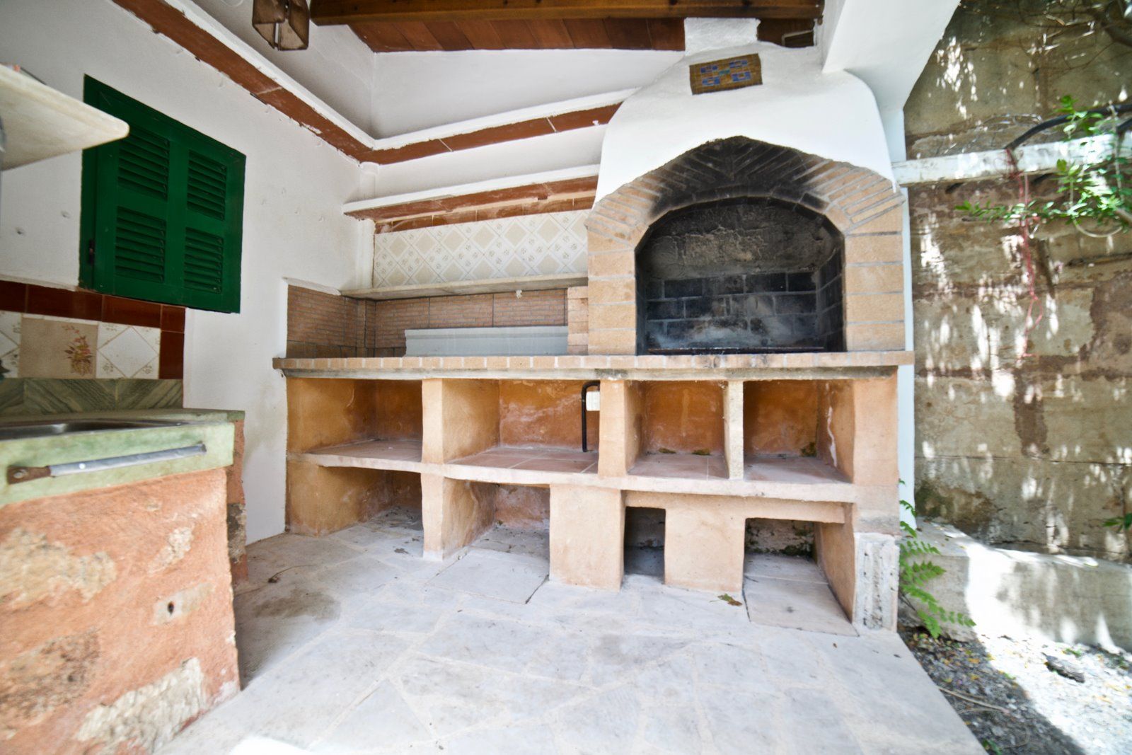 18-423-Villasyfincasmallorca.jpg Spacious Village House With Patio, Terrace & Fireplace in Ses Salines