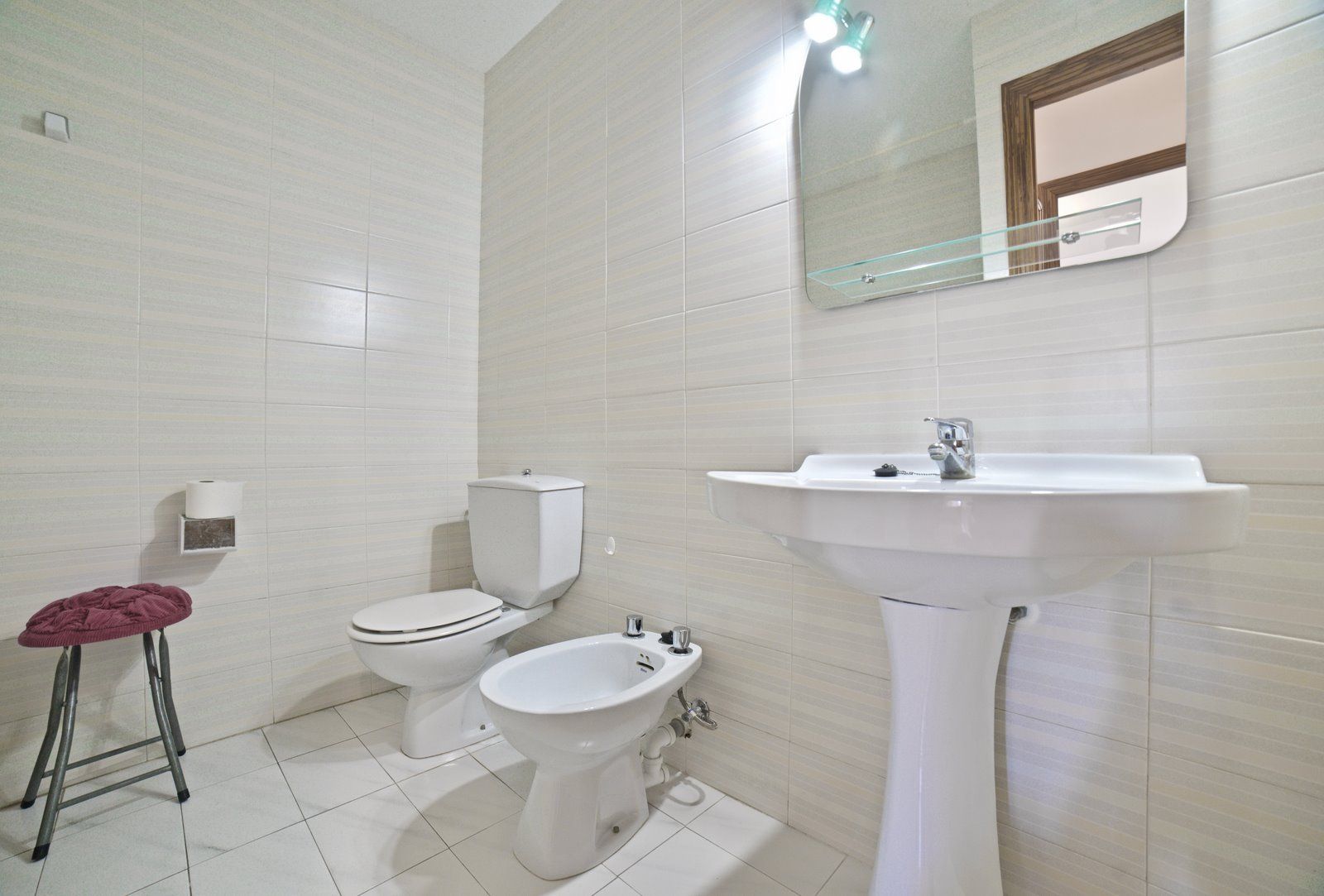18-695-Villasyfincasmallorca.jpg Spacious Ground-Floor Apartment with Terraces Near the Beach, Colonia de Sant Jordi