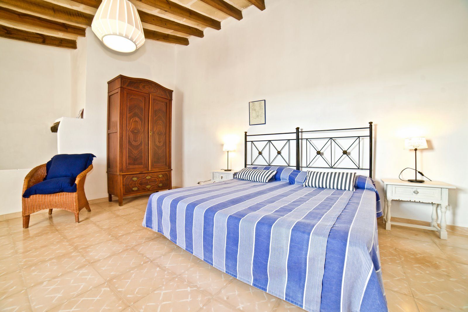 Renovated Village House with Garden & Sea Views for Rent in Ses Salines