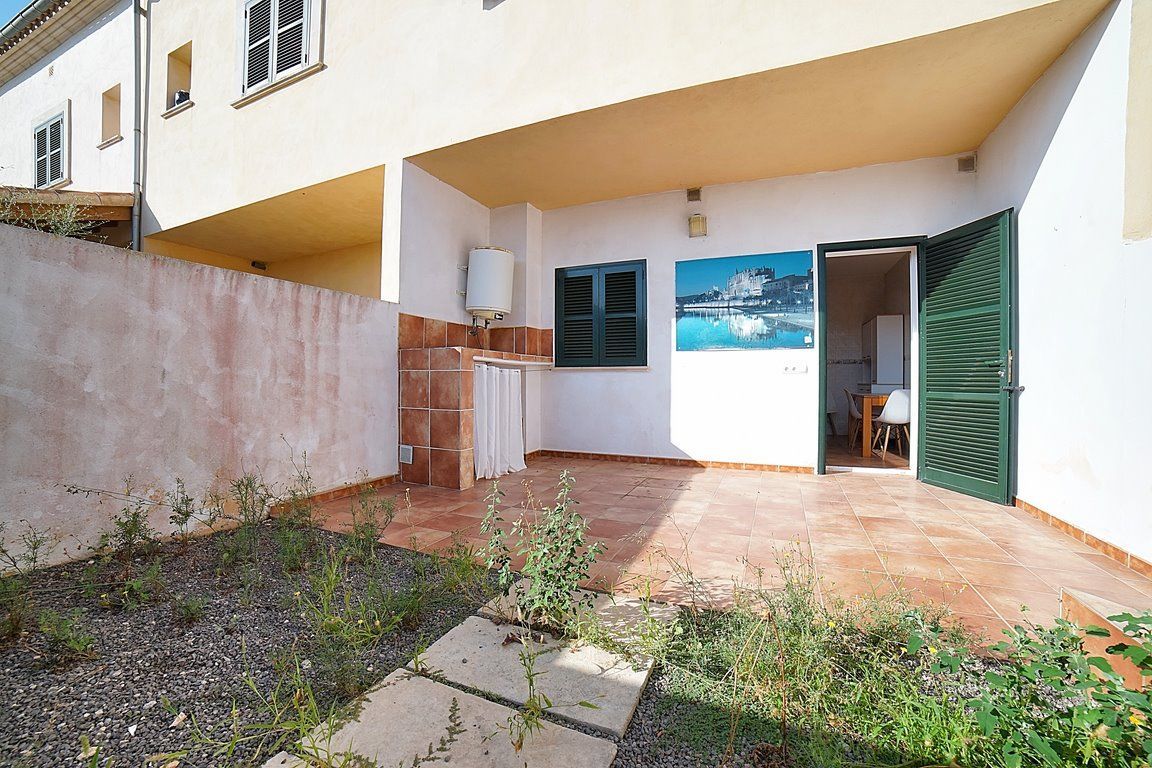 Reihenhäus mit 3 Schlafzimmern zum Verkauf in Ses Salines
