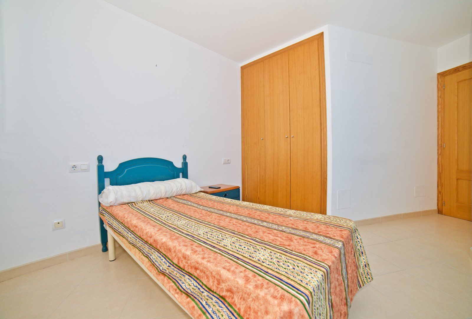 19-1181-Villasyfincasmallorca.jpg Piso con balcón y ascensor en venta en Campos, Mallorca