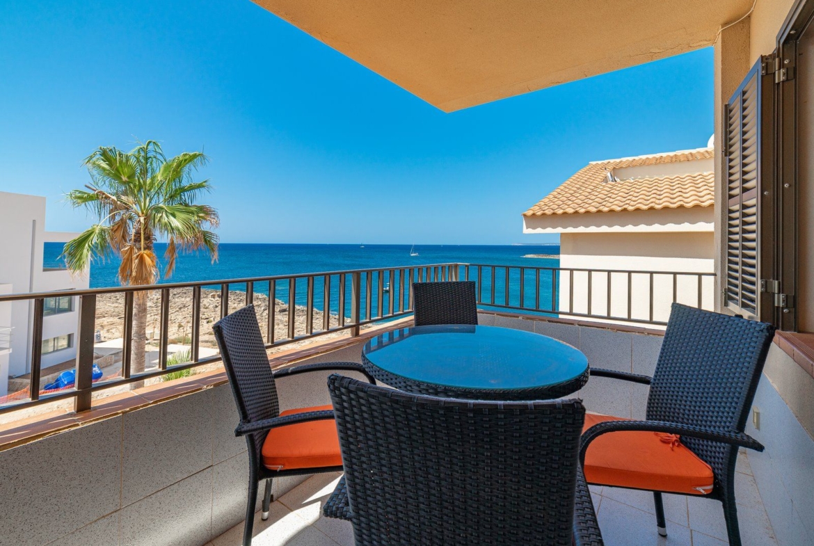 Duplex Penthouse with Sea Views, Colonia de Sant Jordi Waterfront