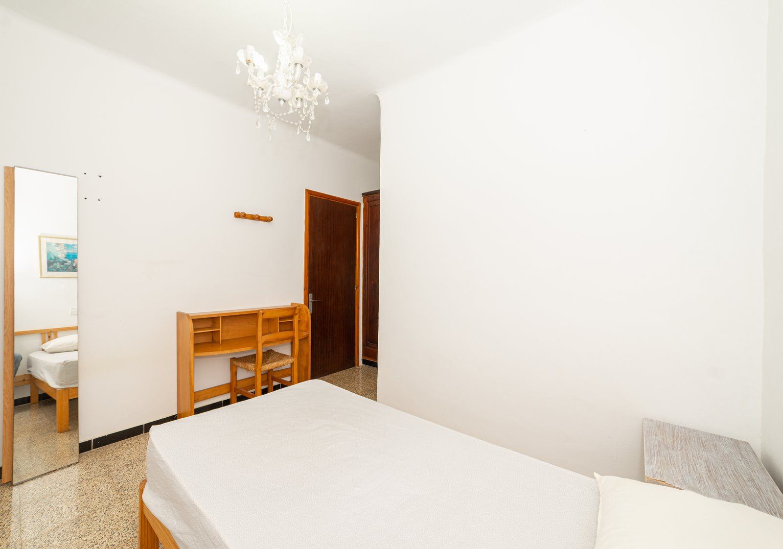 19-1231-Villasyfincasmallorca.jpg Piso en primera línea de mar en Portopetro con jardín y vistas