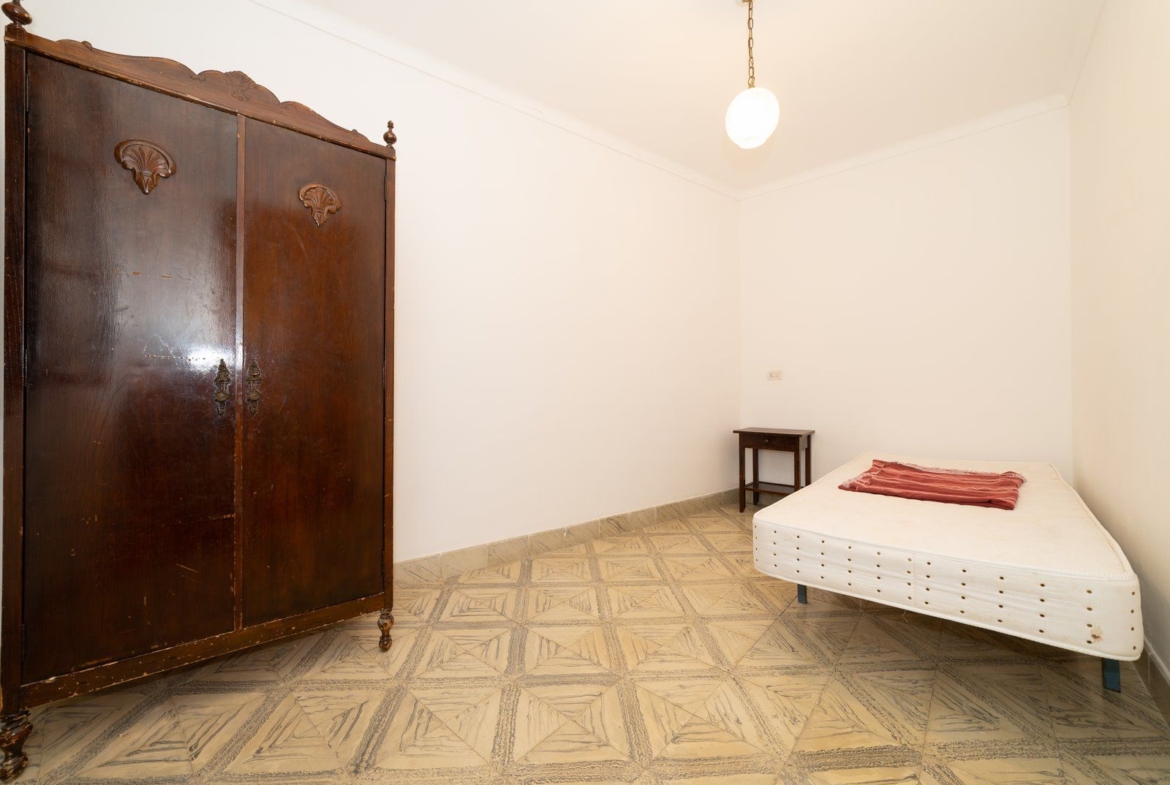 Townhouse for Rent in Ses Salines with Rooftop Terrace