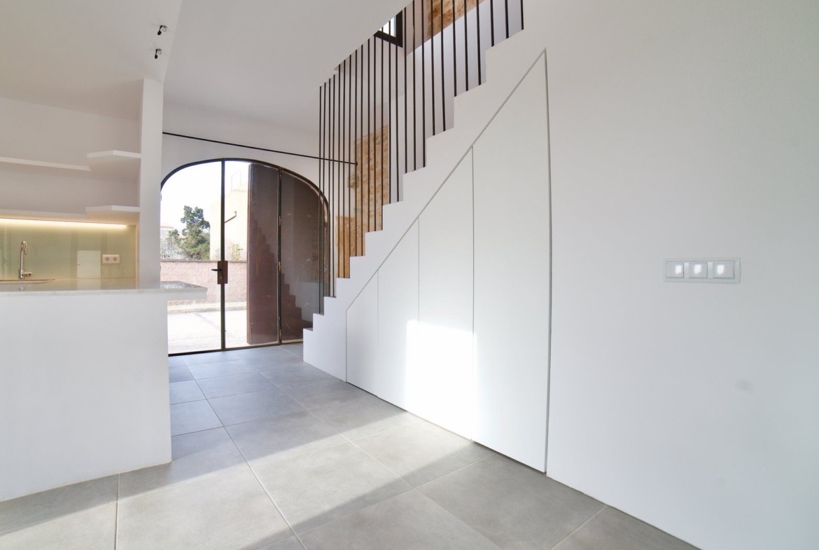 Renovated Townhouse with Garden & Pool in Santanyí