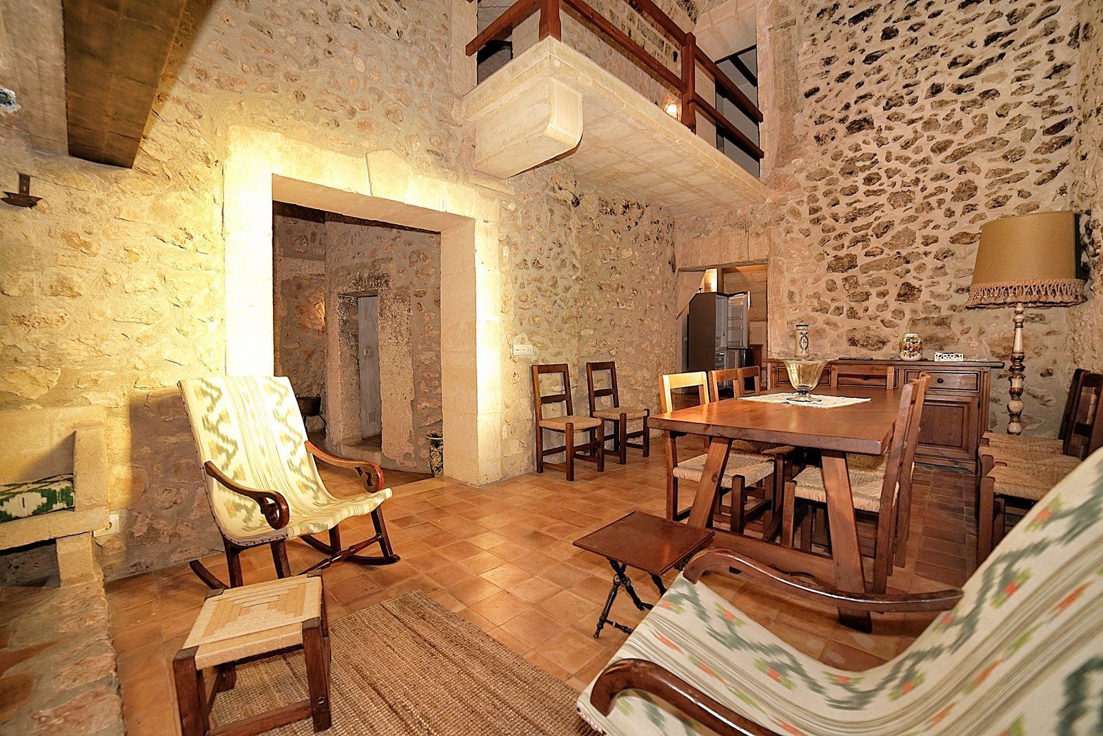 19-Villasyfincasmallorca-1.jpg Restored 17th-Century Windmill for Rent in Algaida, Mallorca