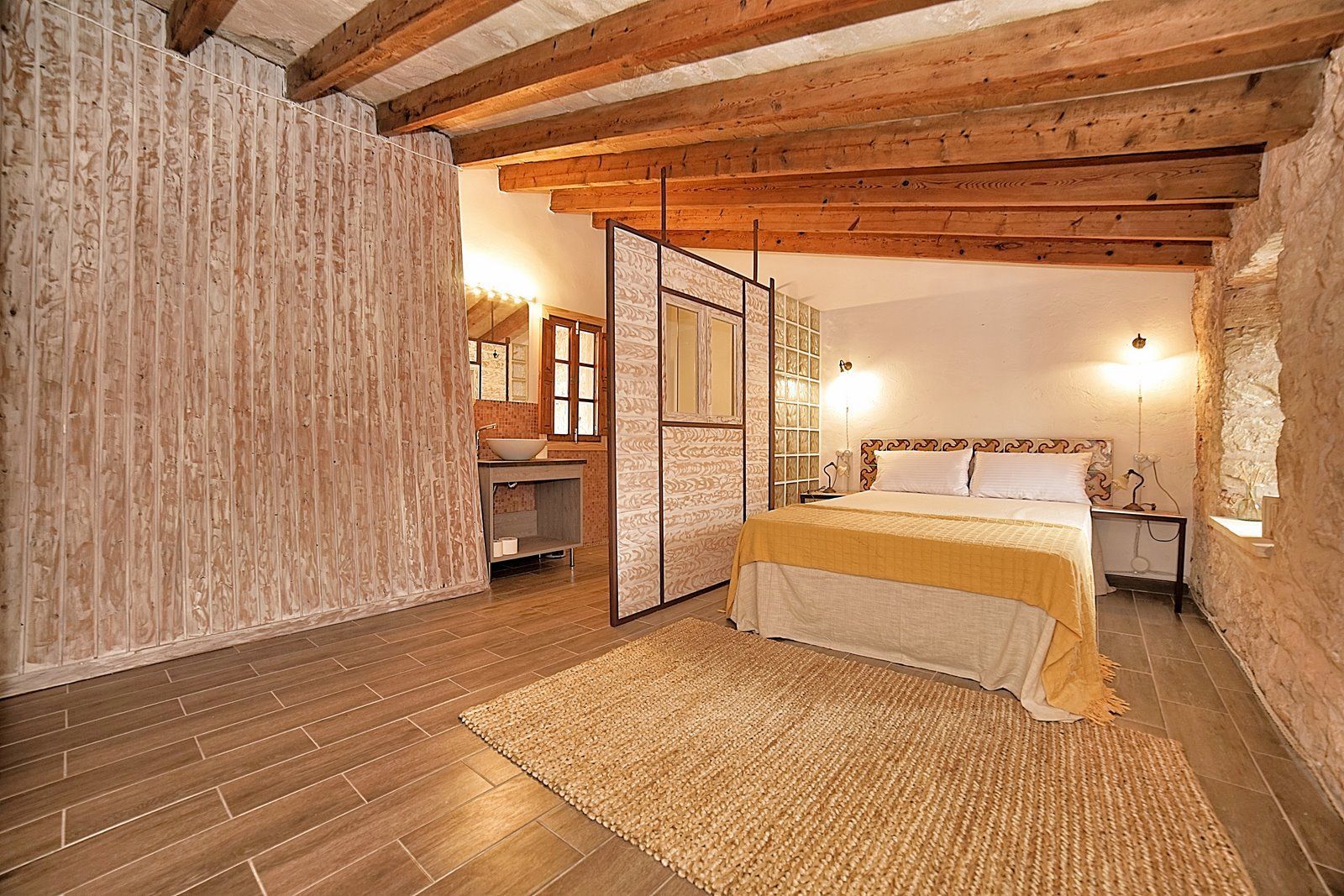 Casa de pueblo en alquiler en Ses Salines con jardín y terraza