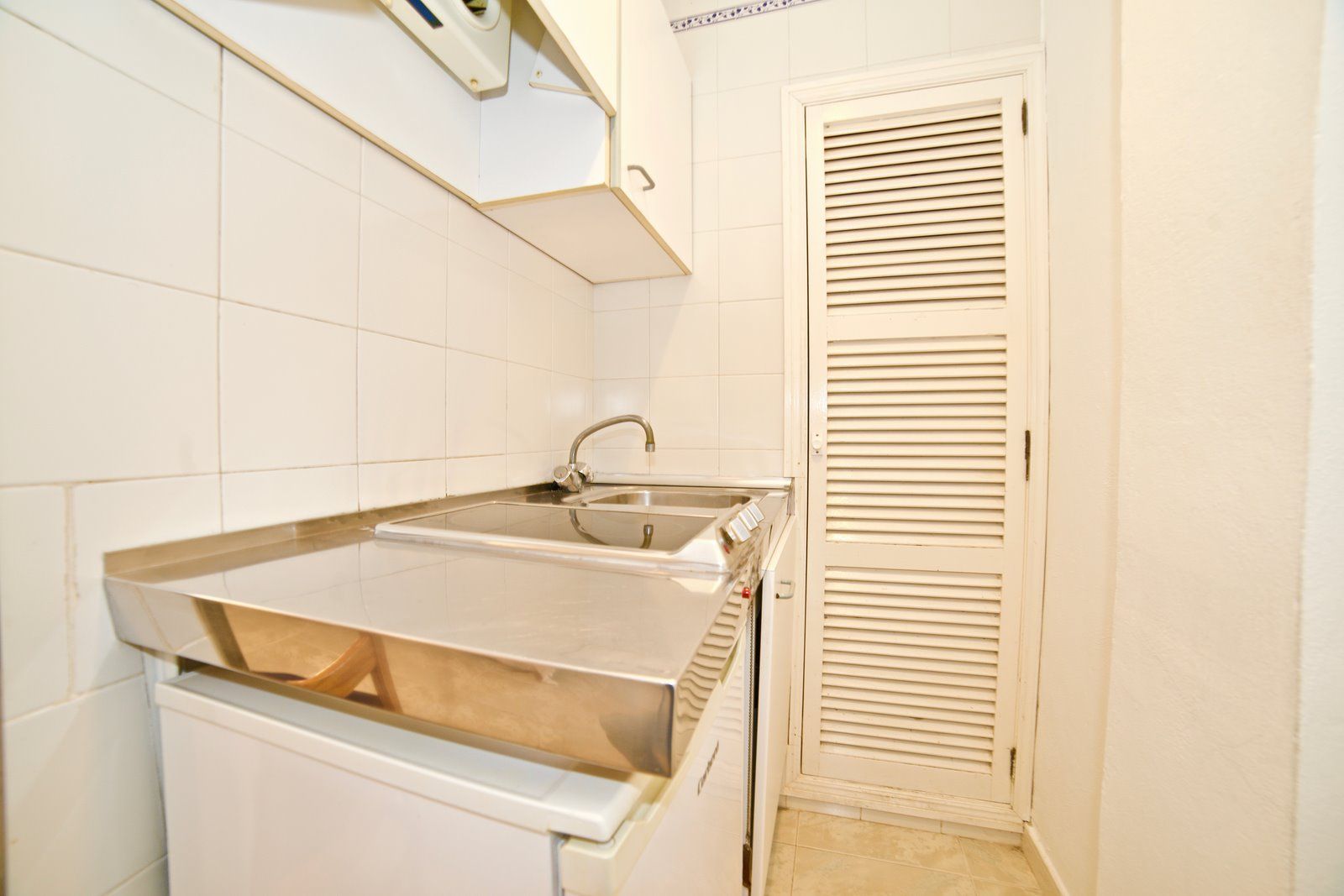 2-1173-Villasyfincasmallorca.jpg Ground-Floor Studio with Terrace for Rent in Colonia de Sant Jordi