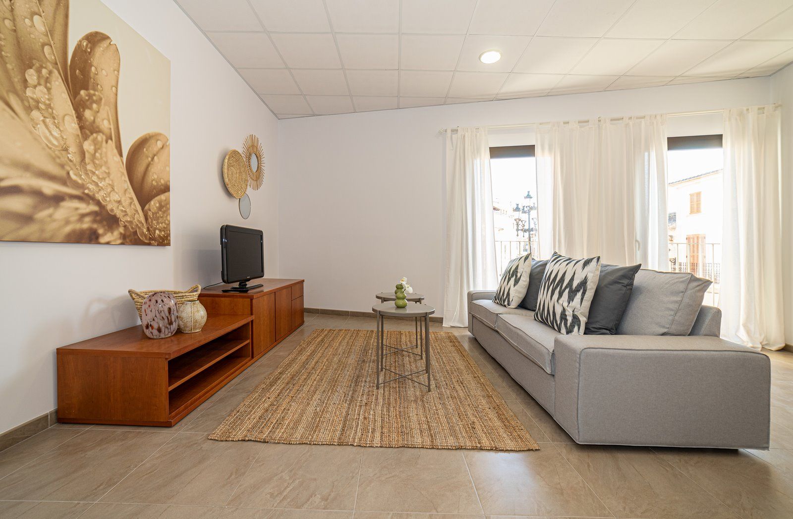 2-1250-Villasyfincasmallorca.jpg Piso amueblado en alquiler en el centro de Campos, Mallorca