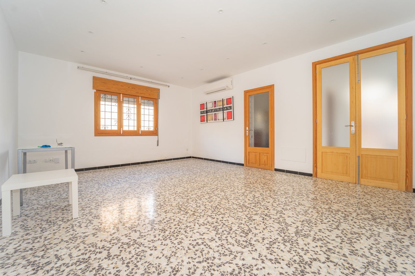 Alquiler casa de pueblo en Campos: planta baja 154 m² con gran patio