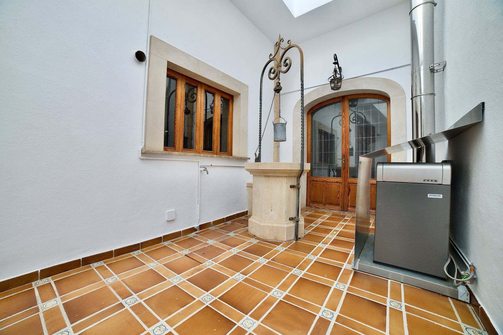 2-2008-Villasyfincasmallorca.jpeg Alquiler planta baja señorial en Campos: 182 m² con historia