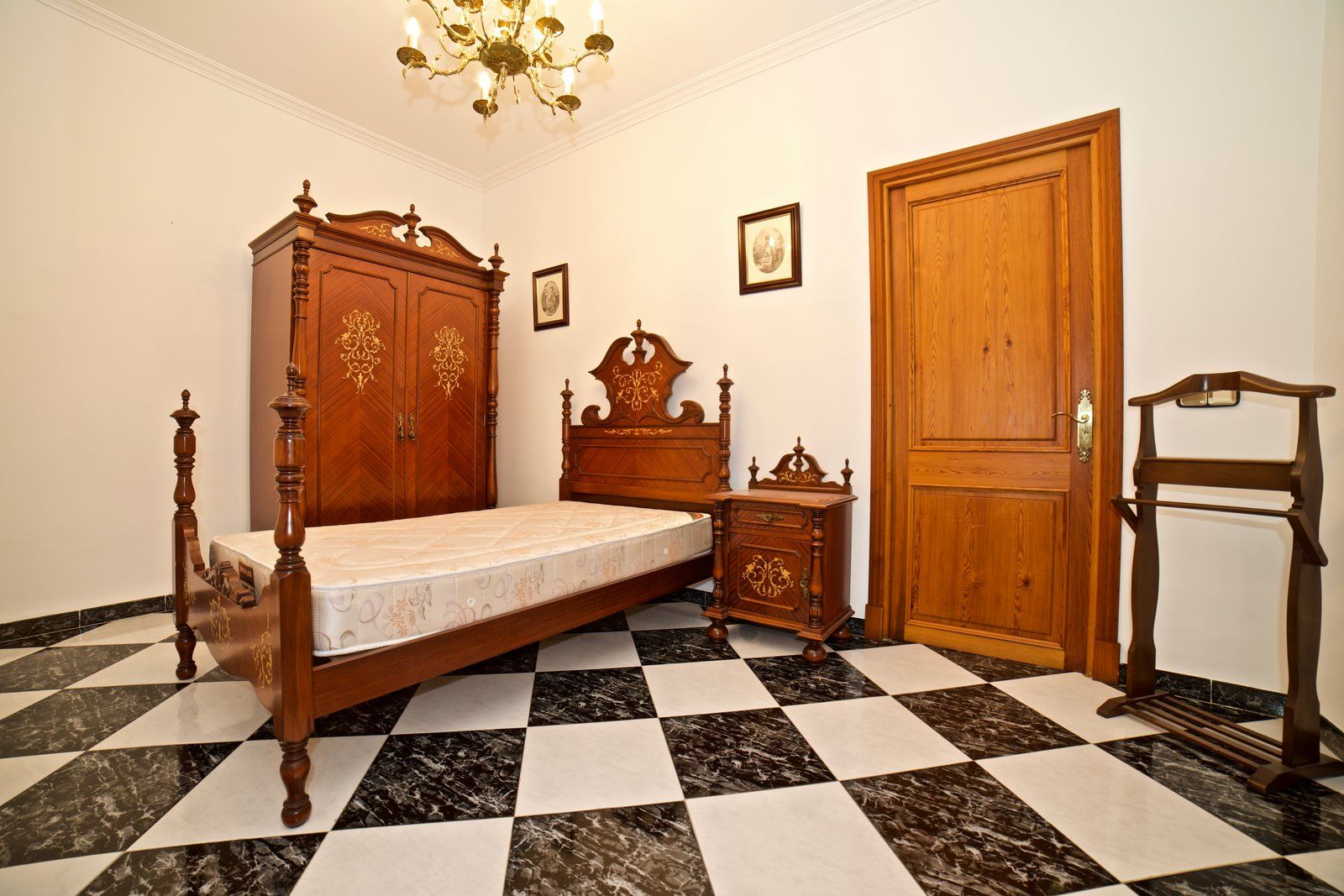 2-2008-Villasyfincasmallorca.jpg Alquiler planta baja señorial en Campos: 182 m² con historia