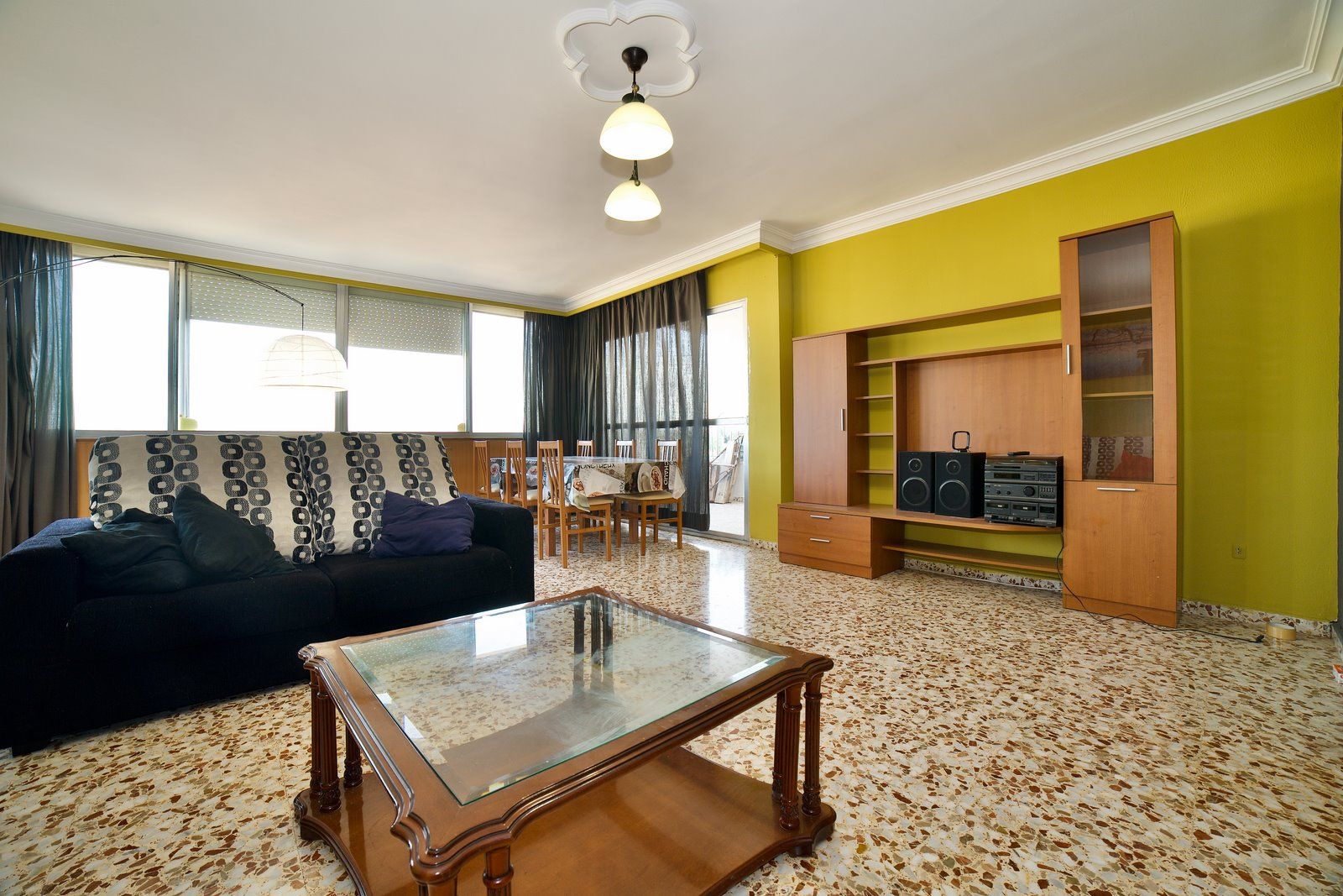 2-2042-Villasyfincasmallorca.jpeg Geräumige 3-Zimmer-Wohnung mit Bergblick nahe Strand s’Arenal