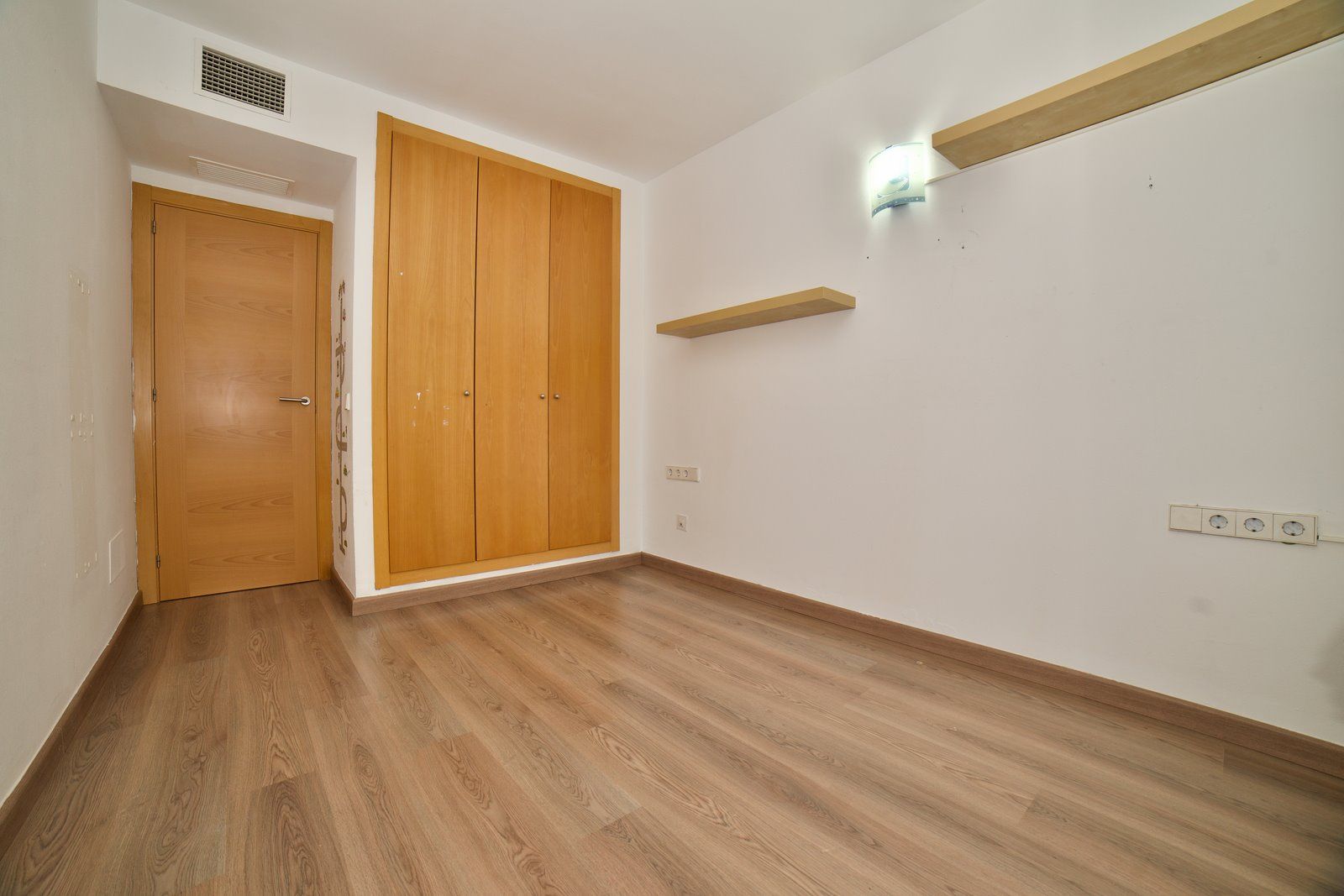 2-2046-Villasyfincasmallorca-4.jpeg Modern Apartment with Terrace & Pool in Campos, Mallorca