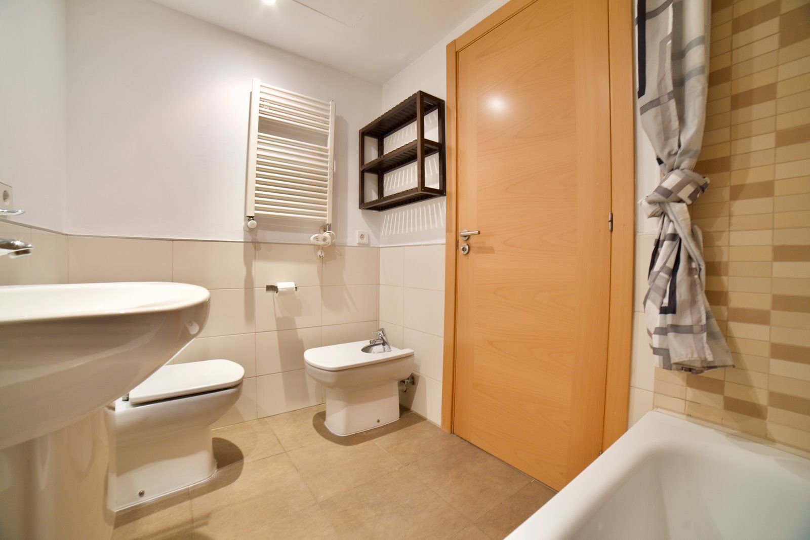 2-2046-Villasyfincasmallorca-8.jpeg Modern Apartment with Terrace & Pool in Campos, Mallorca
