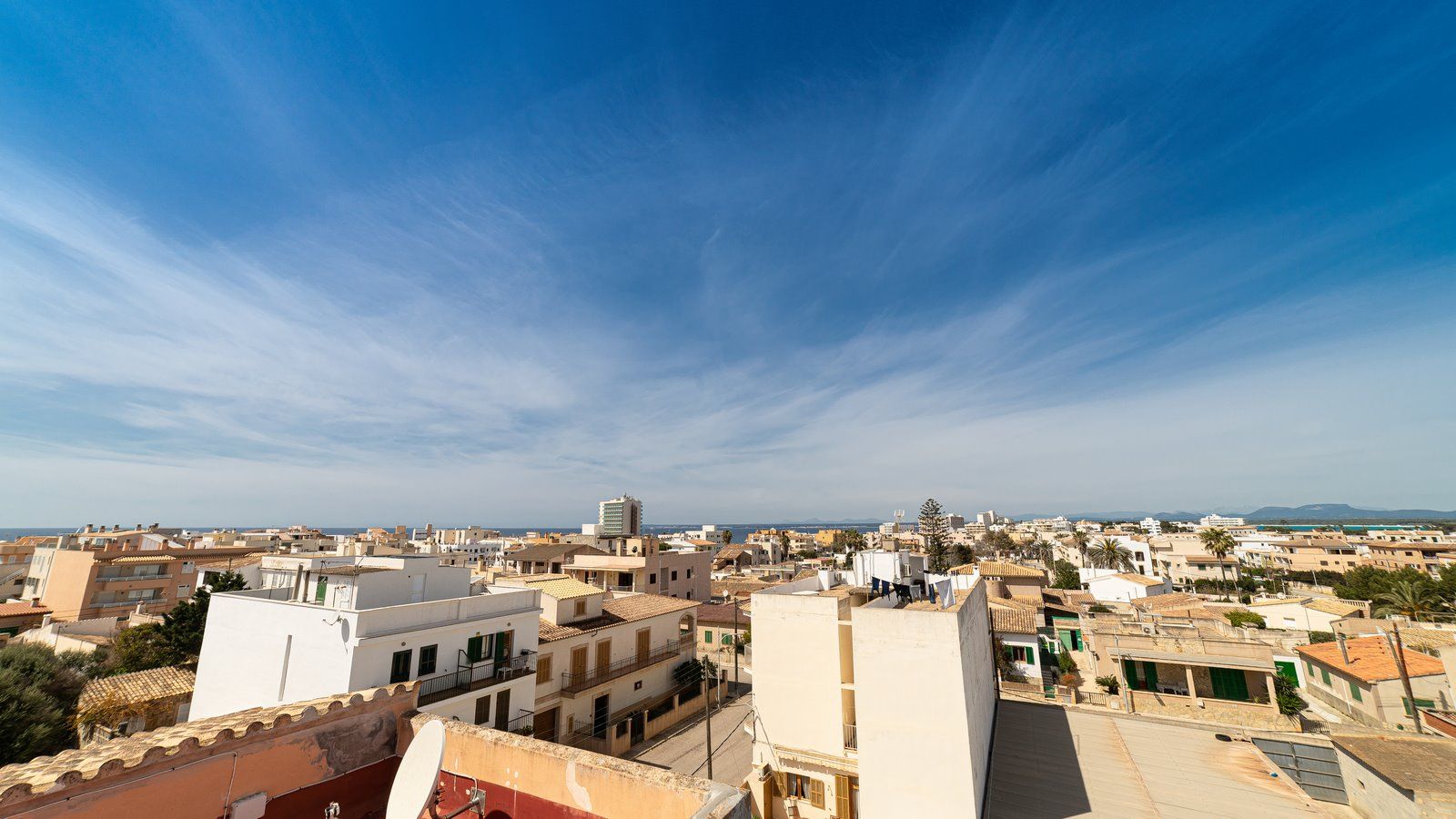 Renovierte Wohnung mit Meerblick und Terrasse in Colonia de Sant Jordi