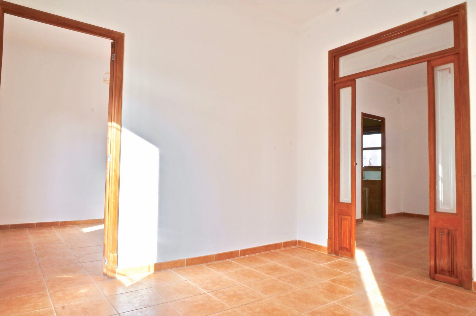 2-971-Villasyfincasmallorca.jpg Alquiler casa de pueblo en Ses Salines con gran patio privado