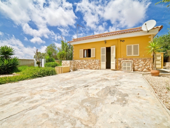 Chalet en Son Moger a 1,5 km de Cala Santanyí con jardín