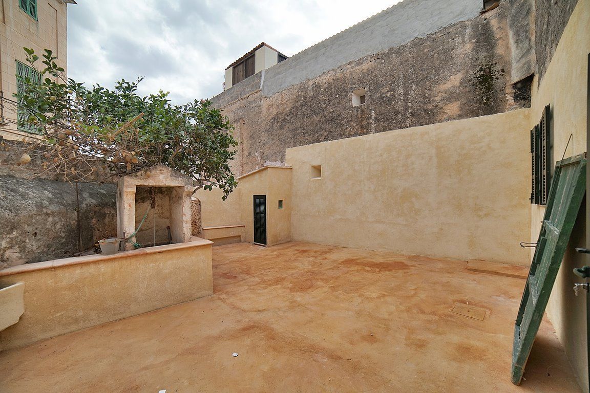 Renovated Village House for Rent with Patio in Ses Salines