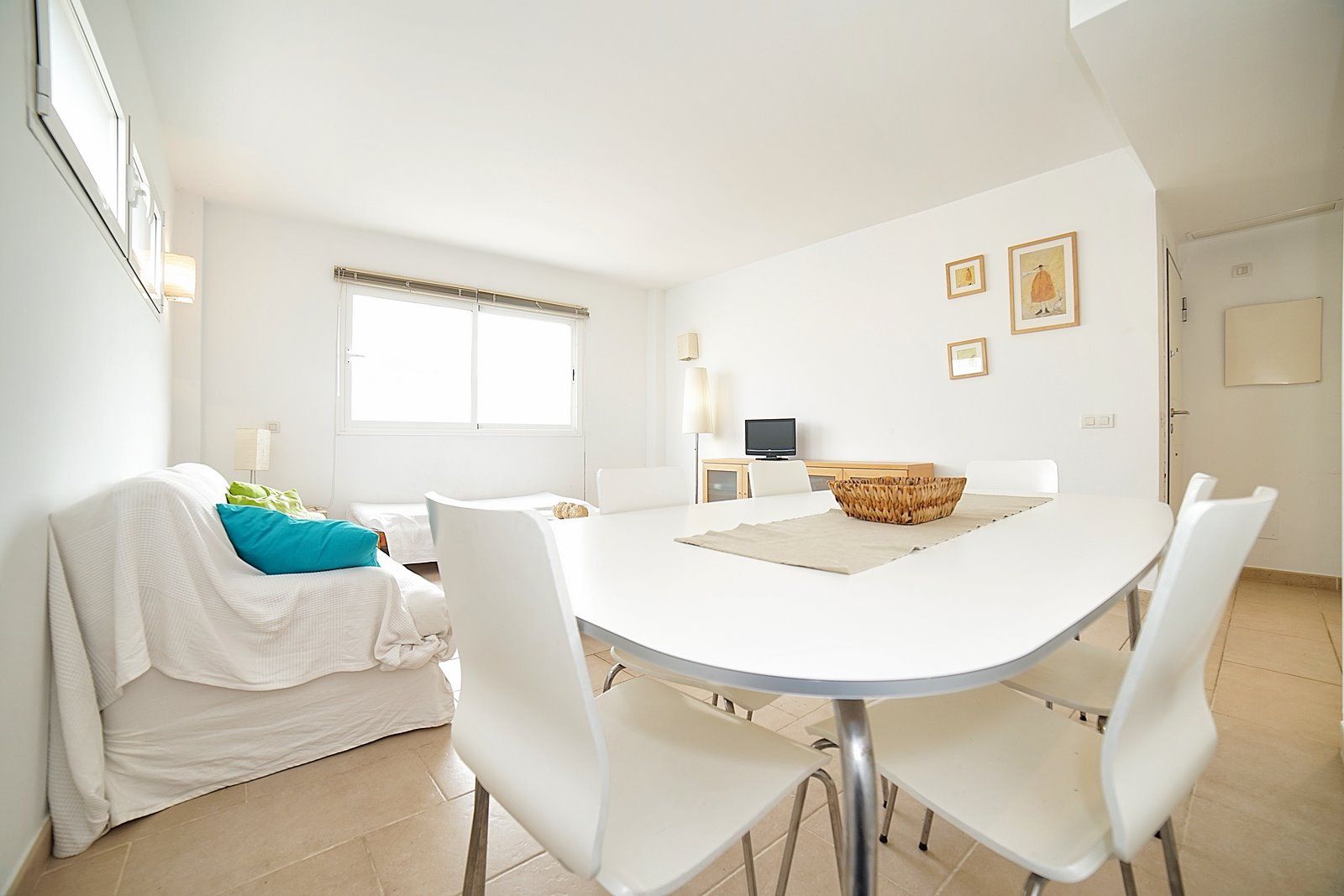 2-Villasyfincasmallorca-32.jpg Sea View Apartment in Colonia de Sant Jordi | 2 Bed, 2 Bath