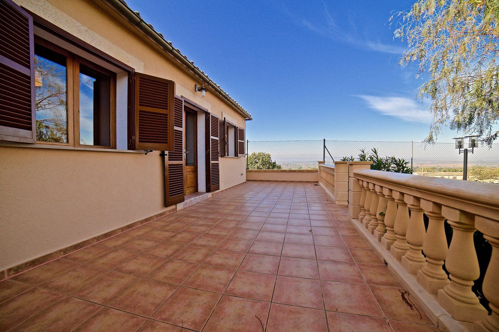 2-Villasyfincasmallorca-6.jpg Landhaus zur Miete mit Meerblick bei Ses Salines, Mallorca