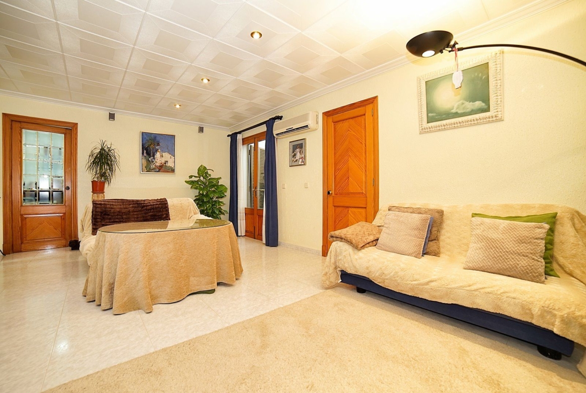 Penthouse-Wohnung zur Miete in C’as Concos mit Terrasse