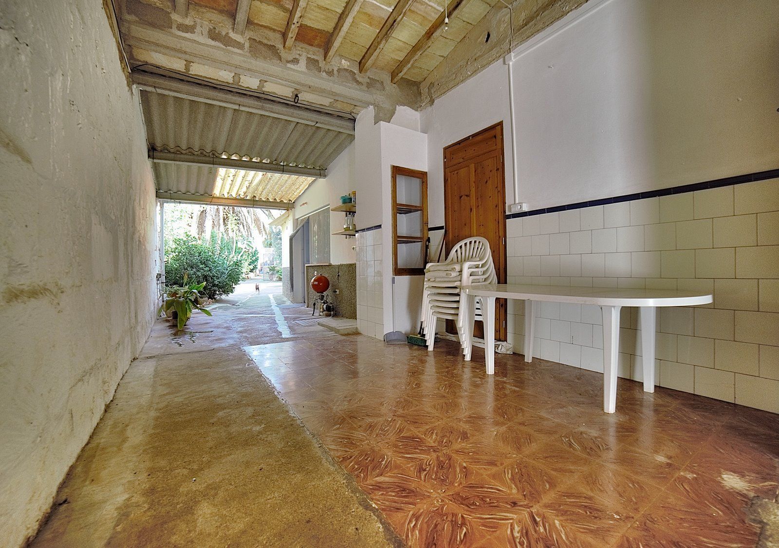 2-Villasyfincasmallorca-8.jpg Casa de pueblo en alquiler en Es Llombards con patio y chimenea