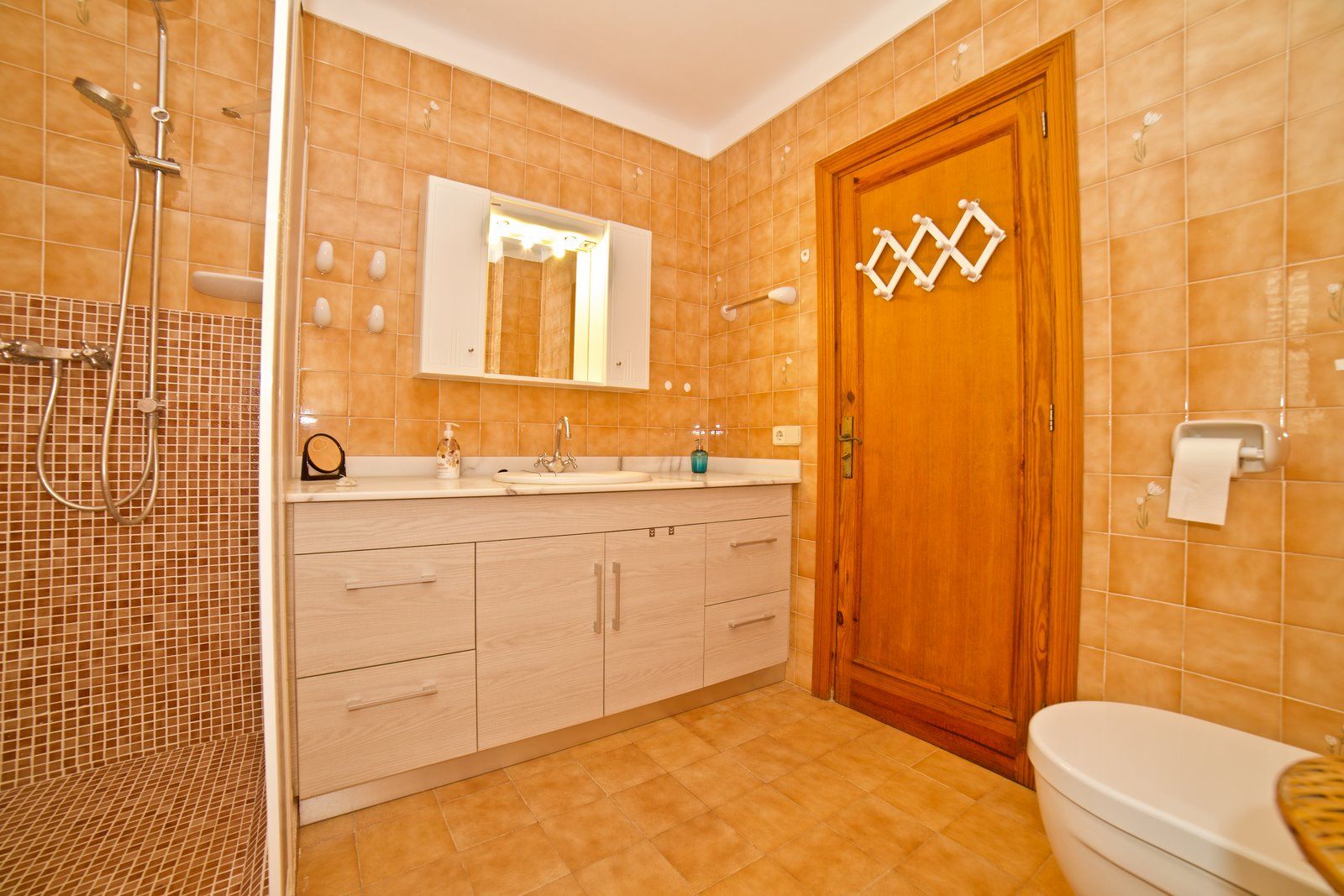 2-Villasyfincasmallorca-9.jpg Planta baja de 127 m² en Colonia de Sant Jordi a pasos del mar