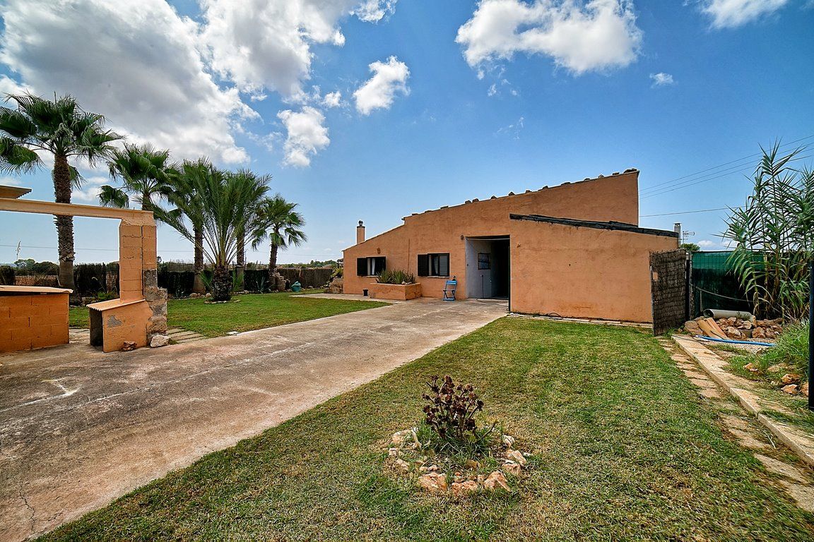 Casa de campo con piscina en alquiler junto a Ses Salines
