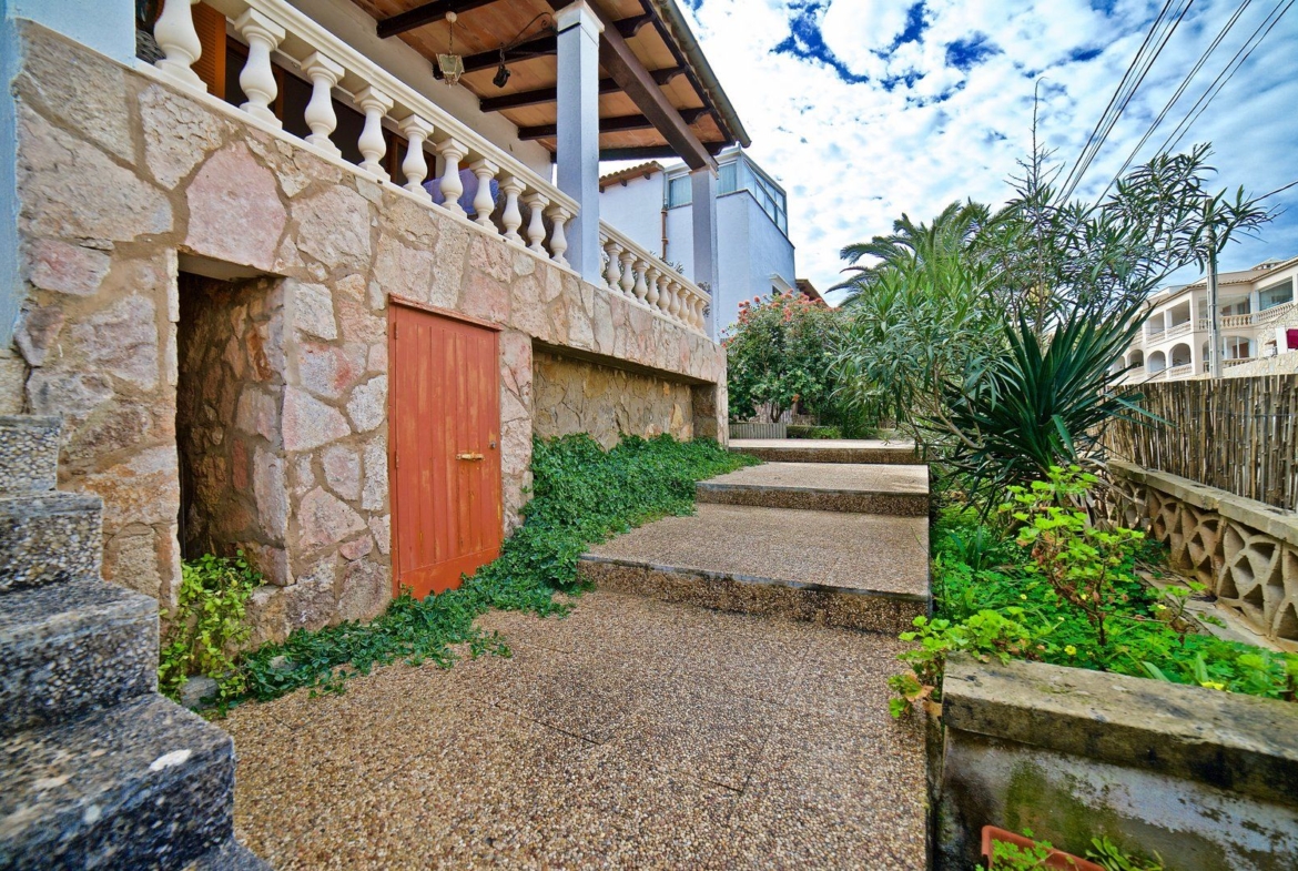 Spacious House With Garden & Terraces in Cala Santanyí, 3 Min to Beach