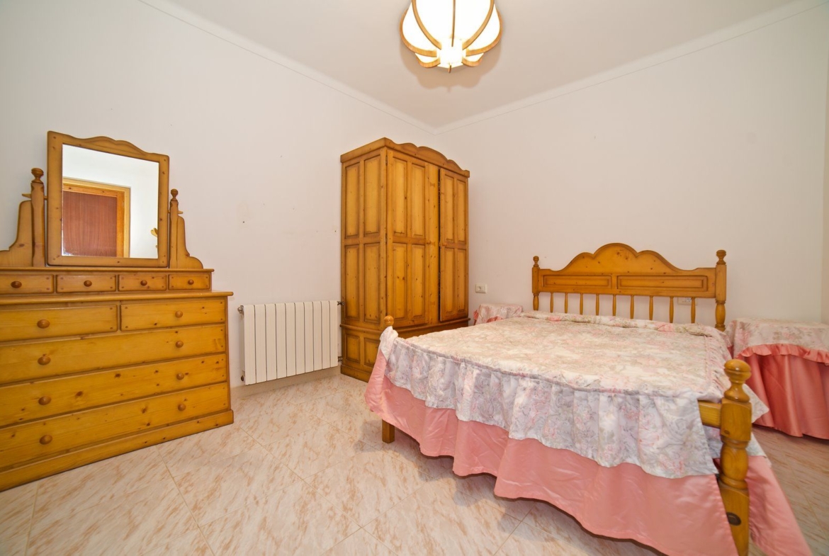 Ground-Floor Apartment with Large Terrace for Rent, Ses Salines