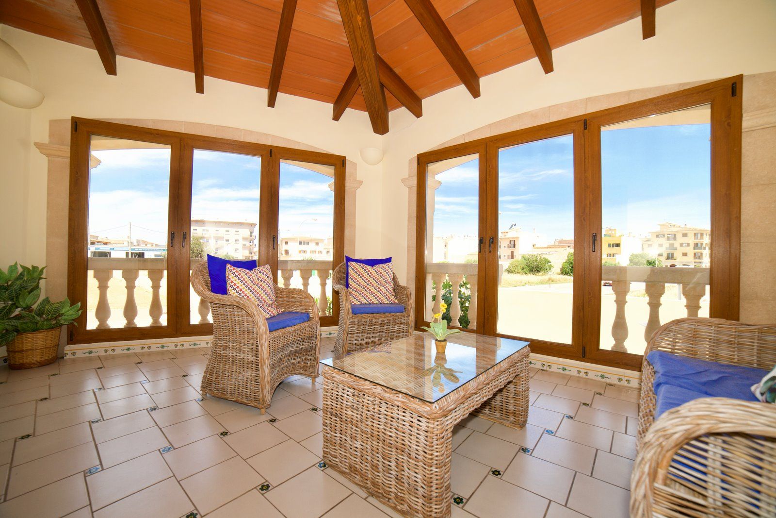 20-1161-Villasyfincasmallorca.jpg Penthouse zur Miete in Campos: 4 Schlafzimmer, 205 m²