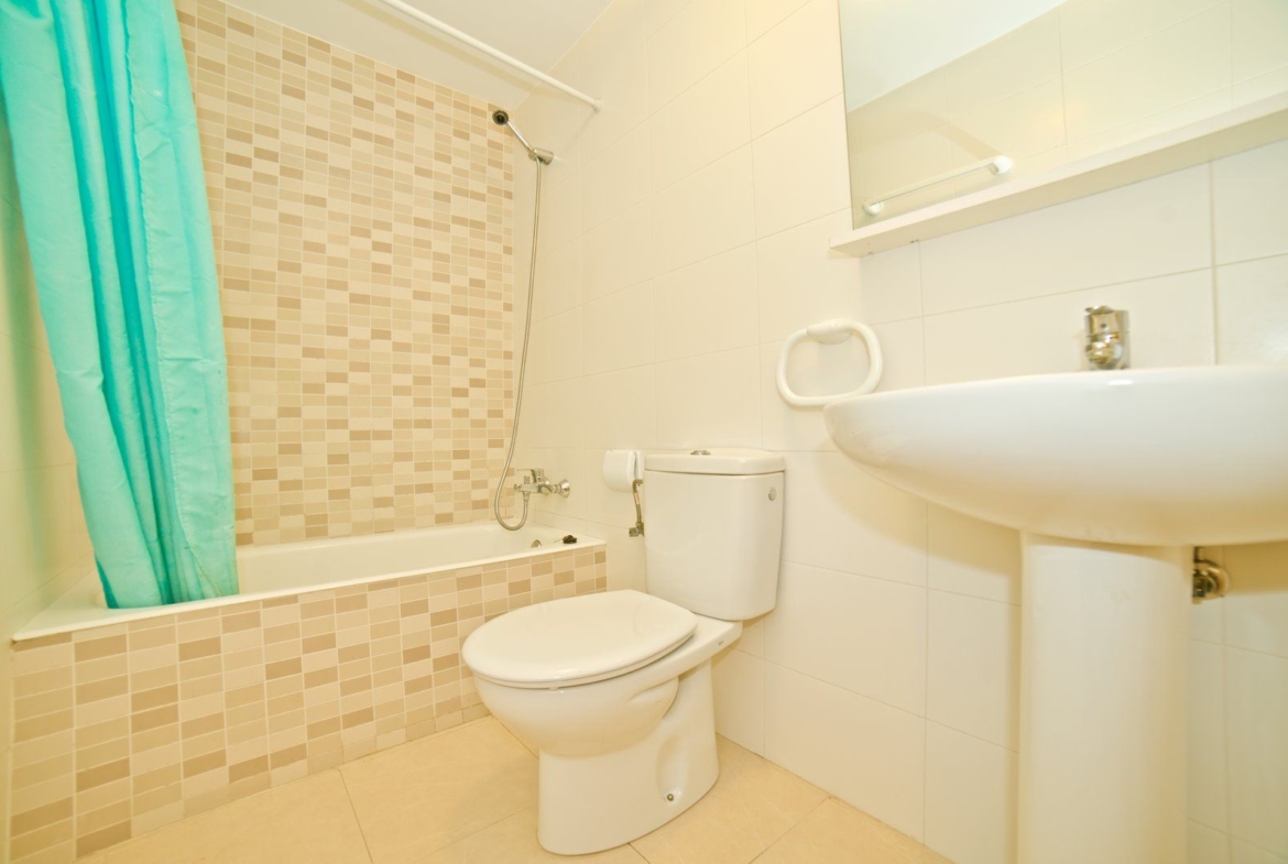 Piso con balcón y ascensor en venta en Campos, Mallorca
