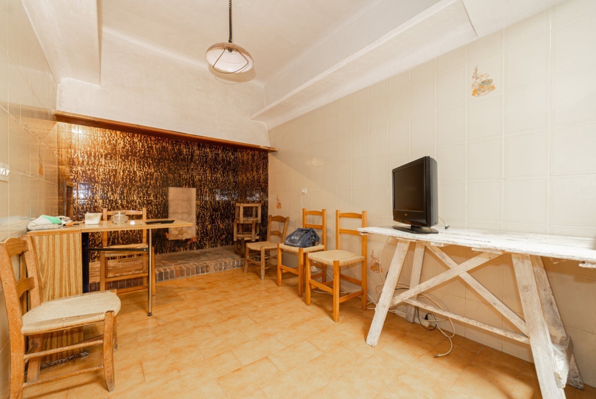 Casa de pueblo en Es Llombards con patio y terraza | 278 m²