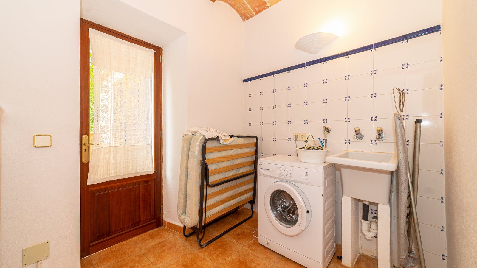 20-1229-Villasyfincasmallorca.jpg Country House with Pool Near C’as Concos, Felanitx