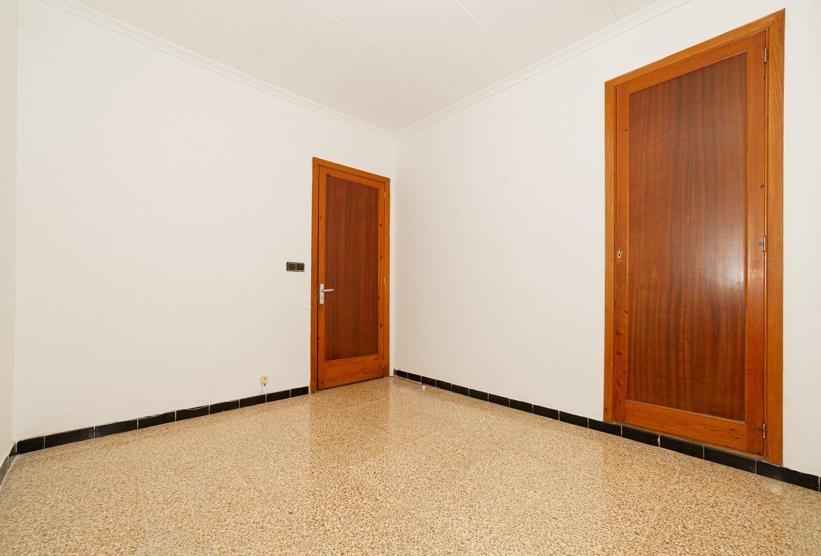 21-1218-Villasyfincasmallorca.jpg Private Villa with Pool & Garden in Portopetro, Mallorca
